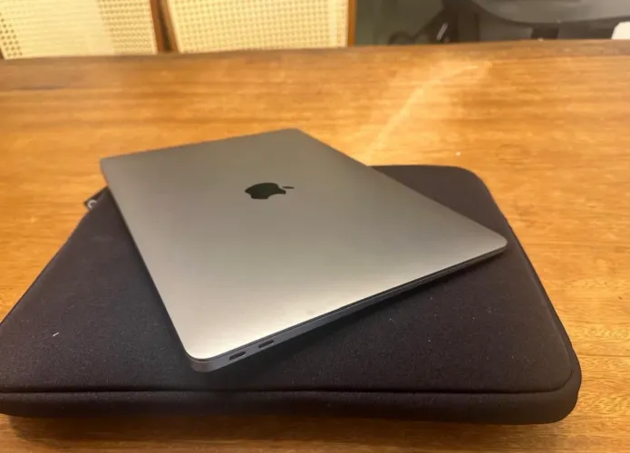MACBOOK AIR M1 2020 8GB