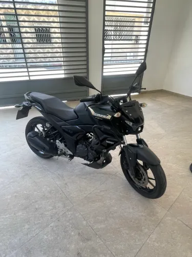 FZ 15