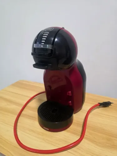 Cafeteira Dolce Gusto