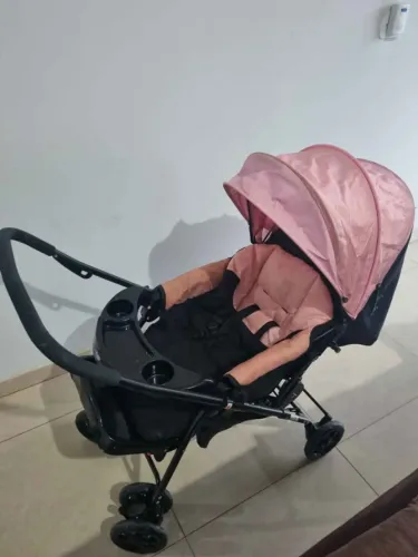 Carrinho de Bebê Cosco Kids Feminino