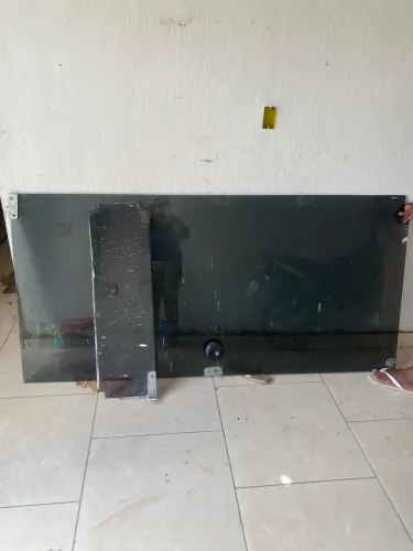 Vende-se Porta De Vidro!