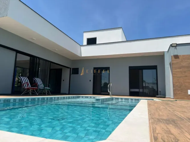 Casa à venda em Araçoiaba da Serra, Condomínio Village Ipanema, com 3 suítes, com 226.15 m