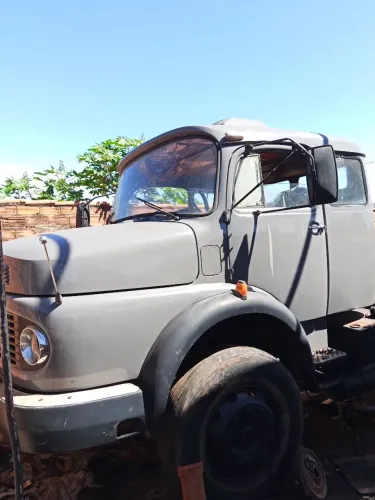 Caminhão MB 1929 Cavalo 1980