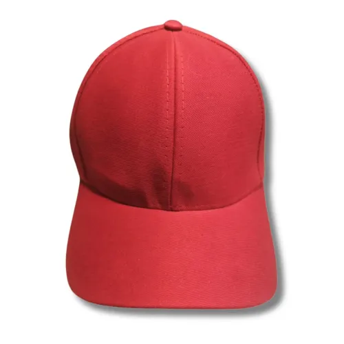 Chapéu todo vermelho