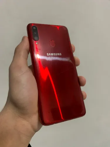 Samsung A20s