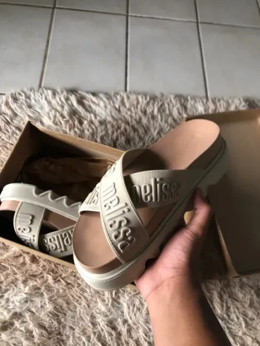 Vendo Melissa 