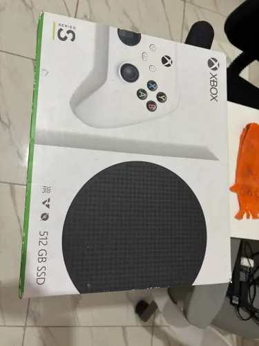 Xbox serie s, problema na fonte, técnico cobrou 350 pelo conserto da pecinha que queimou.