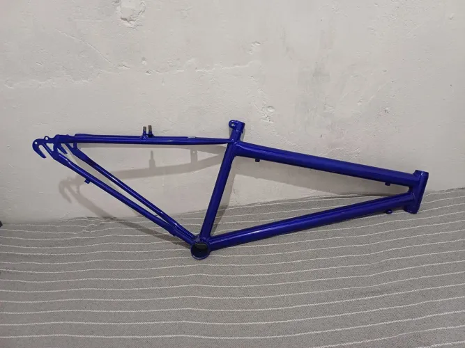 Quadro de bicicleta aro 26 reduzido 