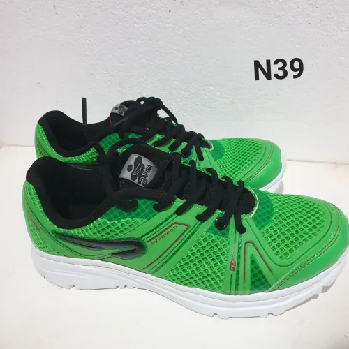 Tênis N°39 - 60 reais