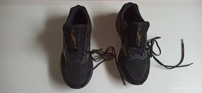 Tênis Mizuno Space 5, tamanho 43, cor preto