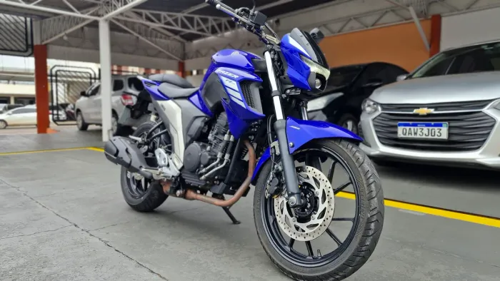 YAMAHA FAZER 250 FZ25 ABS NO PRECINHO
