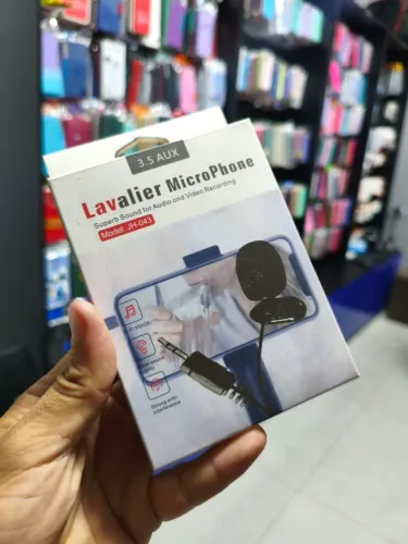 MICROFONE LAPELA COM FIO
