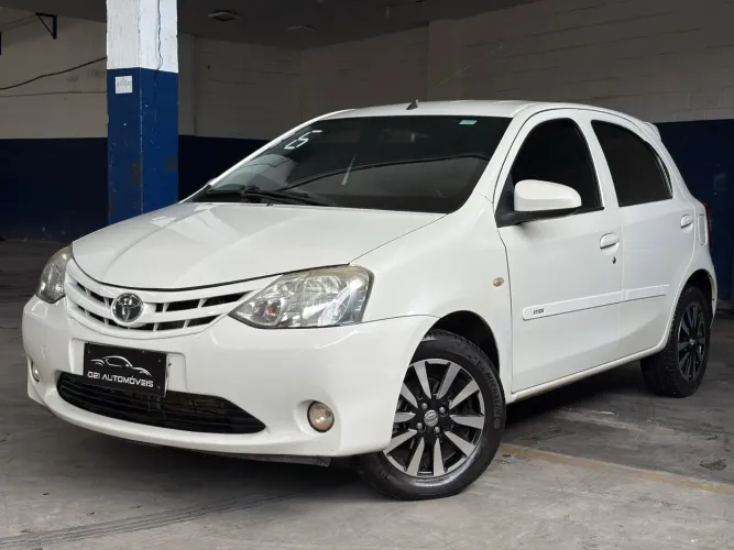 Toyota Etios X 1.3 Flex 16V 5P Mec. 2016
