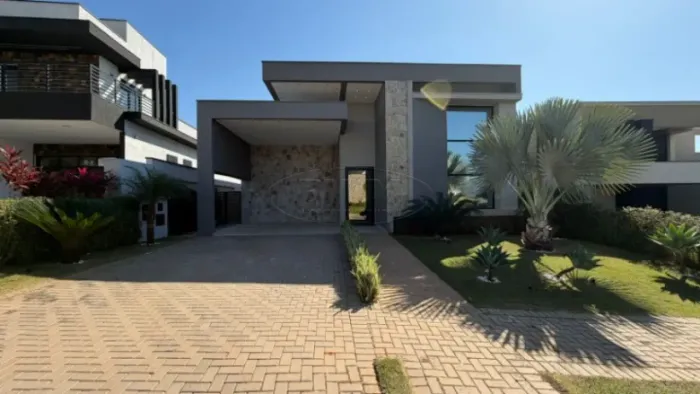 Casa Térrea com 3 Suítes, mobiliada e decorada 245 m² - venda por R$ 2.500.000 ou aluguel