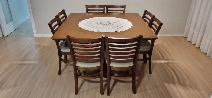 Mesa Quadrada 8 Lugares