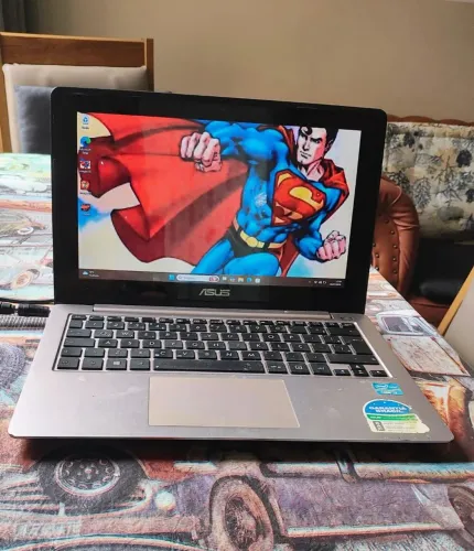 Notebook Asus core i3