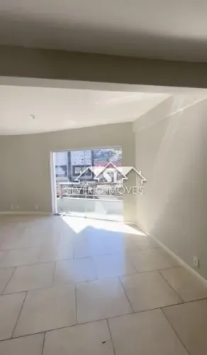Apartamento- Petrópolis, Chácara Flora