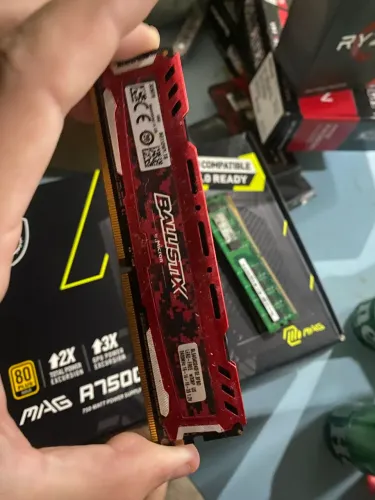 Memorias RAM DDR4 8 GB 2x4