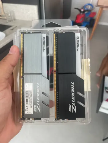 Memoria Ram 16GB 3600 DDR4 G.SKILL TRIDENTZ RGB