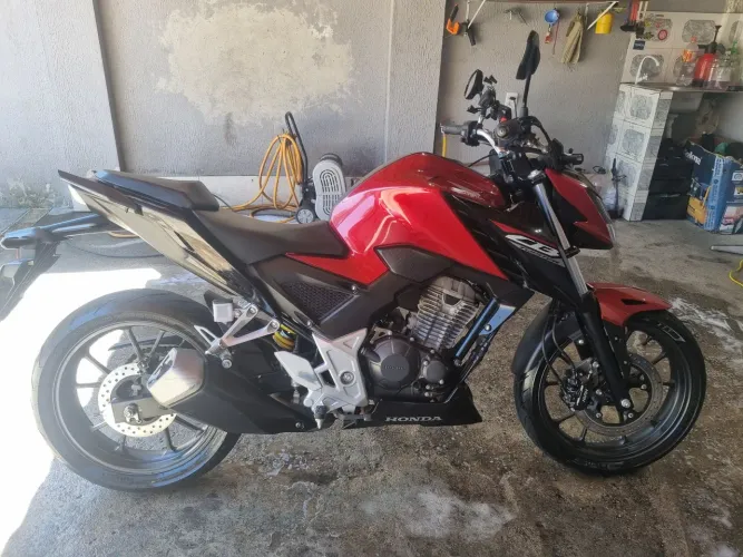 CB300F TWISTER 24/25