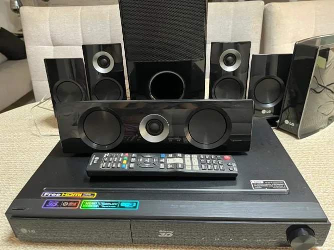 Home LG Blu-ray 3D HB906SBW 5.1 Completo 