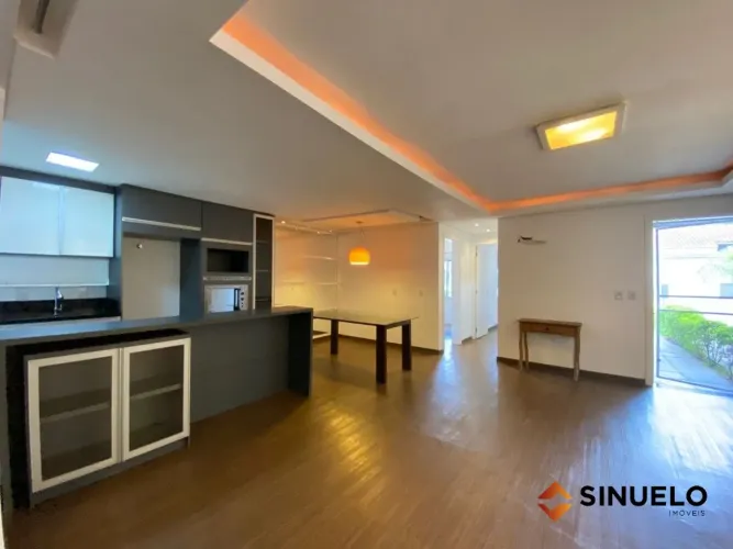 Casa residencial em condomínio fechado