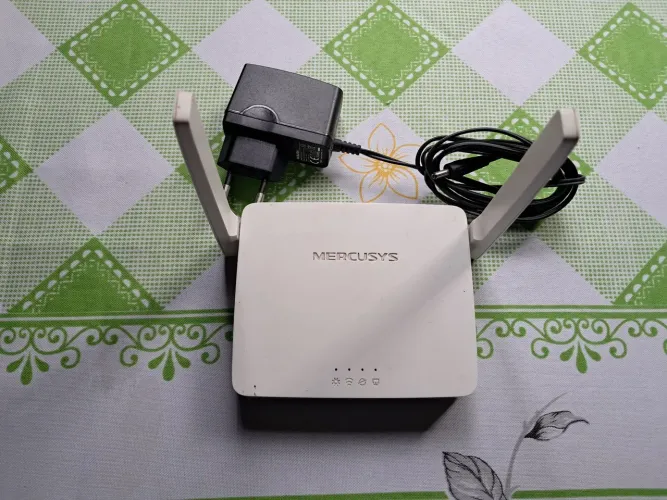 Roteador Wi-Fi Mercusys MW301R