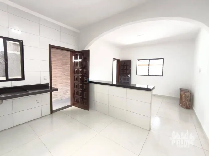 Casa com 3 dormitórios, 1 suíte, à venda, 108 m² por R$ 689.000 - Ocian - Praia Grande/SP