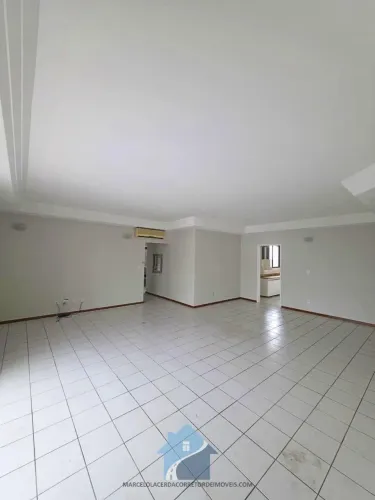 Apartamento no Condomínio Central Park (Torre West Side) - Adrianópolis