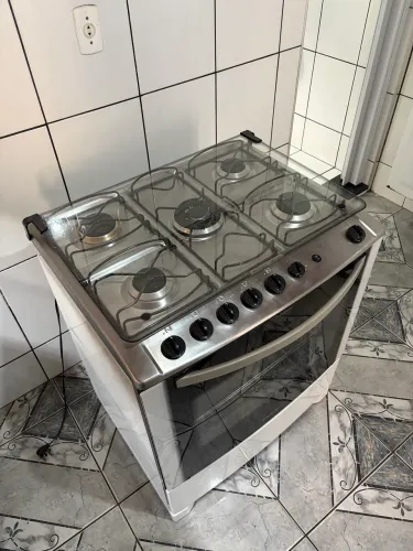 Fogão 5 bocas Electrolux