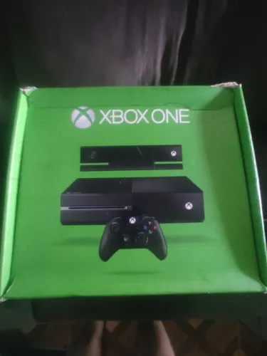 Xbox one  com 120 jogos parcelo até 12 x