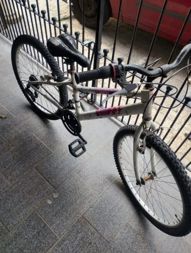 Bicicleta aro 24