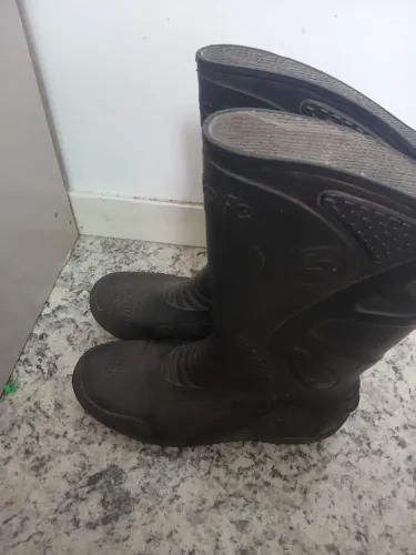 Bota para chuva motoqueiro