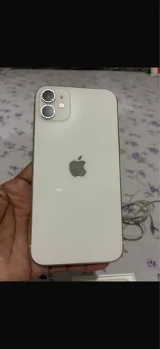 iPhone 11 sem arranhão