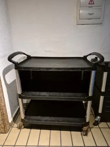 Carrinho Bandeja Tríplex Multifuncional