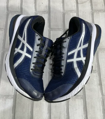 Tênis asics equation 