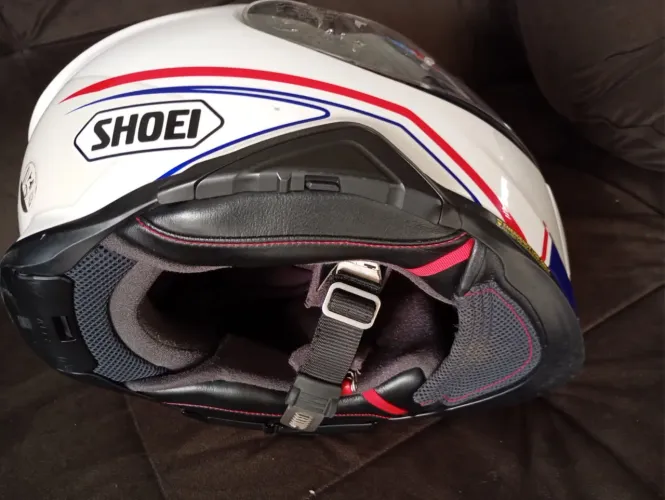 Capacete shoei