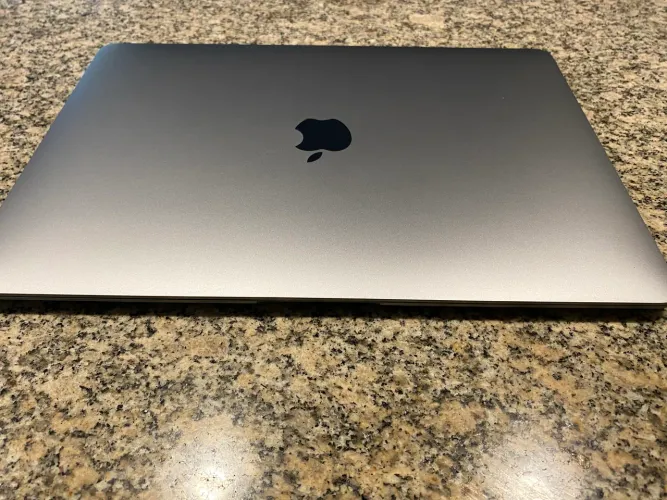 MacBook Air M1 8GB Armazenamento 256GB !!OPORTUNIDADE!!