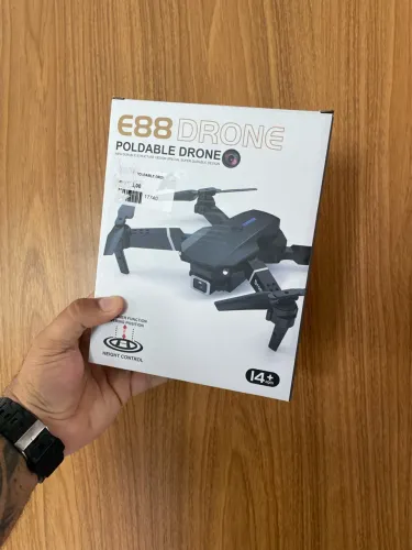 Drone E88