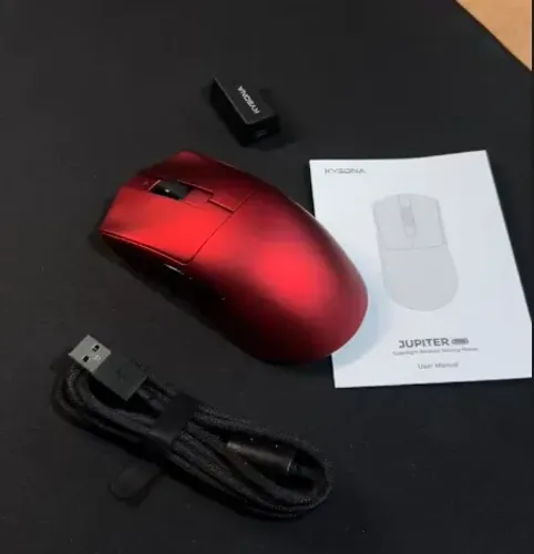 Mouse Gamer KYSONA Jupiter Pro Vermelho | PAW3395 | 8K | 49g | Sem Fio