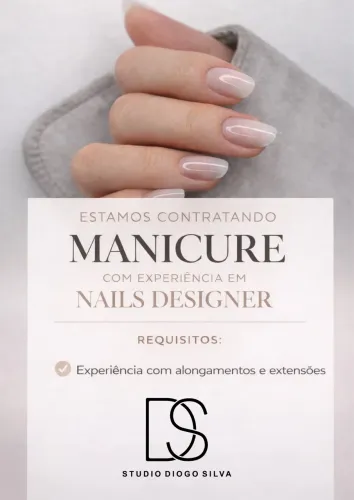 Salão contratando manicure que trabalhe com alongamento e esmaltação em gel.