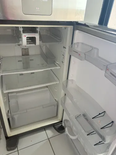 Eletrodomésticos- Vendo Geladeira