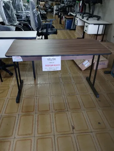 Mesa 120 cm frente, 60 cm fundo e 74 cm altura