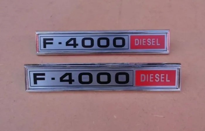 Emblema Lateral F-4000 Diesel 1980 À 1982 Reprodução - Par