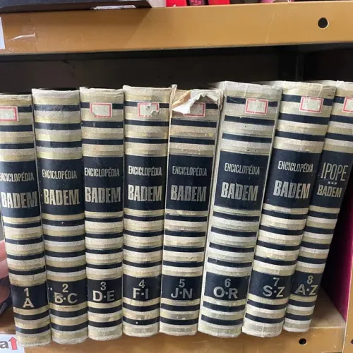 Livros enciclopédia badem ipope 1976 completa 8 volumes