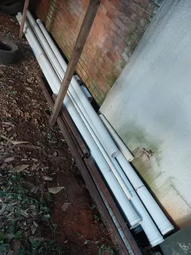 Vendo cano PVC esgoto 100mm