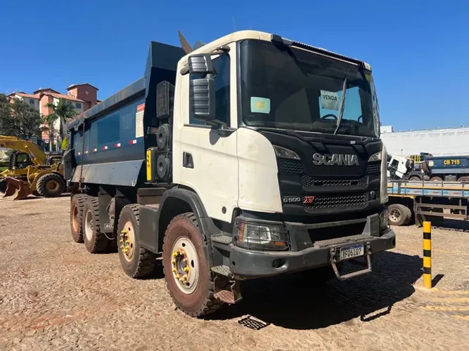 Scania G500 2021 8 X4  retarder média 9 mil horas