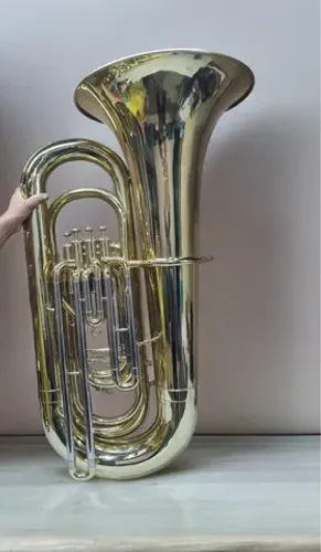 Tuba Yamaha 321 - 4 Pistos