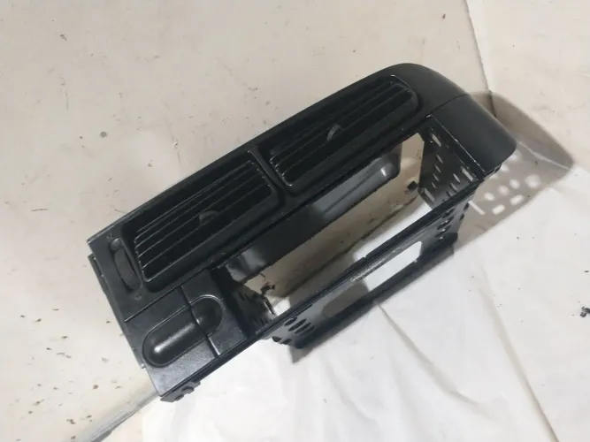 Difusor central VW/golf 97 