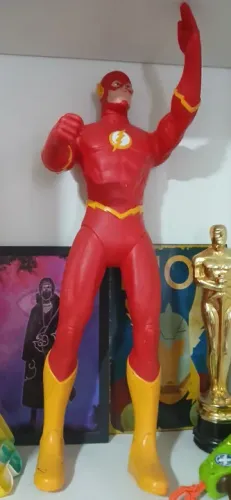 Bonecos grandes Marvel e dc